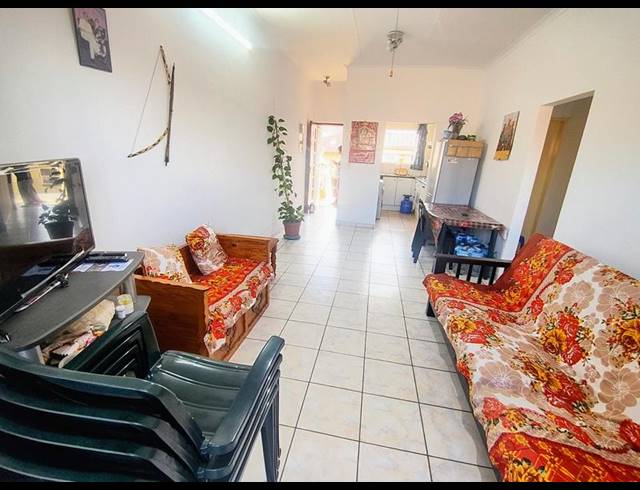 2 BEDROOM APARTMENT FOR SALE IN VORNA VALLEY